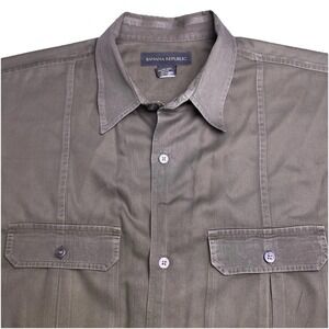 Y2K Banana Republic Shirt XL Mens S/S Button Up Safari Work Green Taupe VGUC